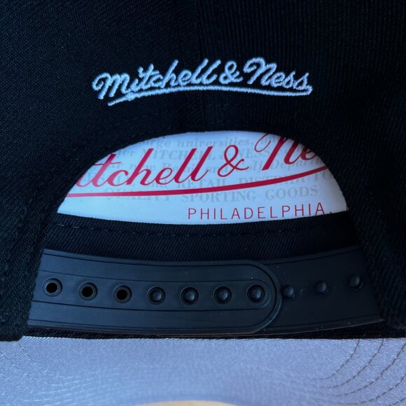 MITCHELL & NESS LOS ANGELES DODGERS RHINESTONE PRO PINCH SNAPBACK HAT NEW - Picture 5 of 5